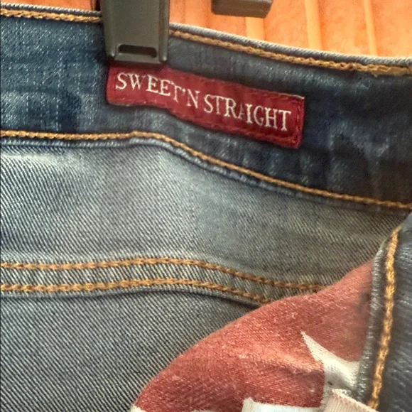 Lucky Brand Sweet n Straight Blue Denim Jeans - Picture 3 of 6